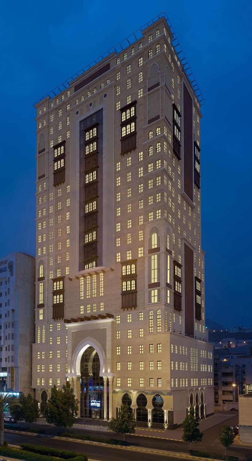 Park Inn By Radisson Makkah Aziziyah Мекка Экстерьер фото The Ritz-Carlton Riyadh