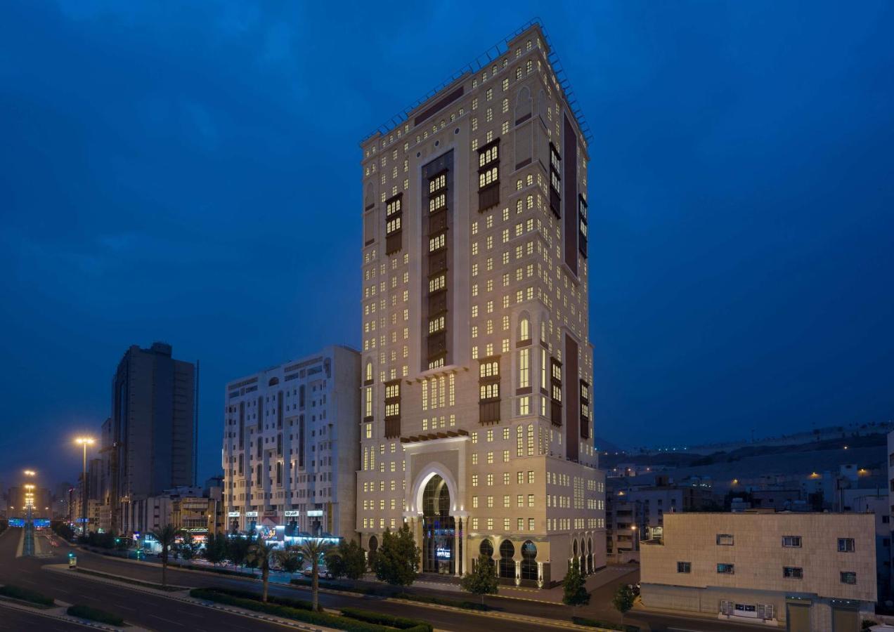 Park Inn By Radisson Makkah Aziziyah Мекка Экстерьер фото The hotel in 2015